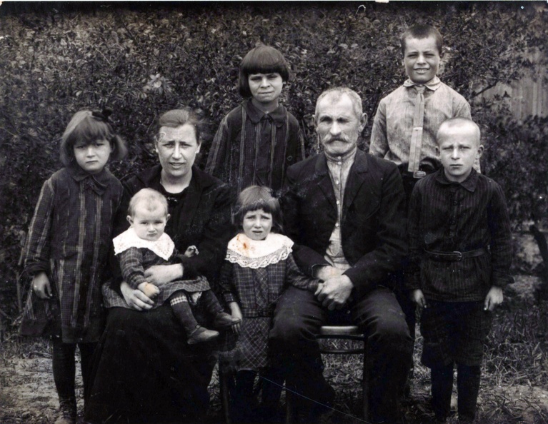 Familie_Peter_Peters_1926.jpg