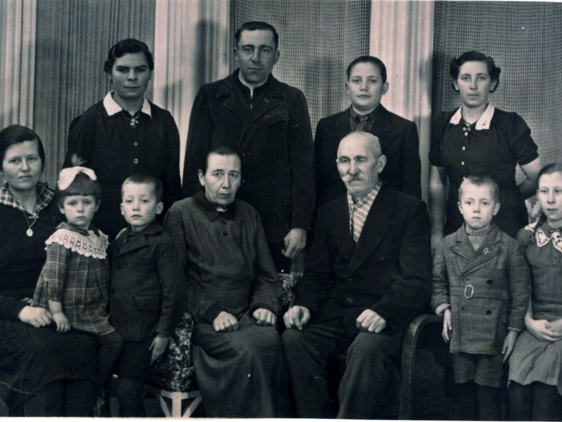 Familie Peter Peters 1943
